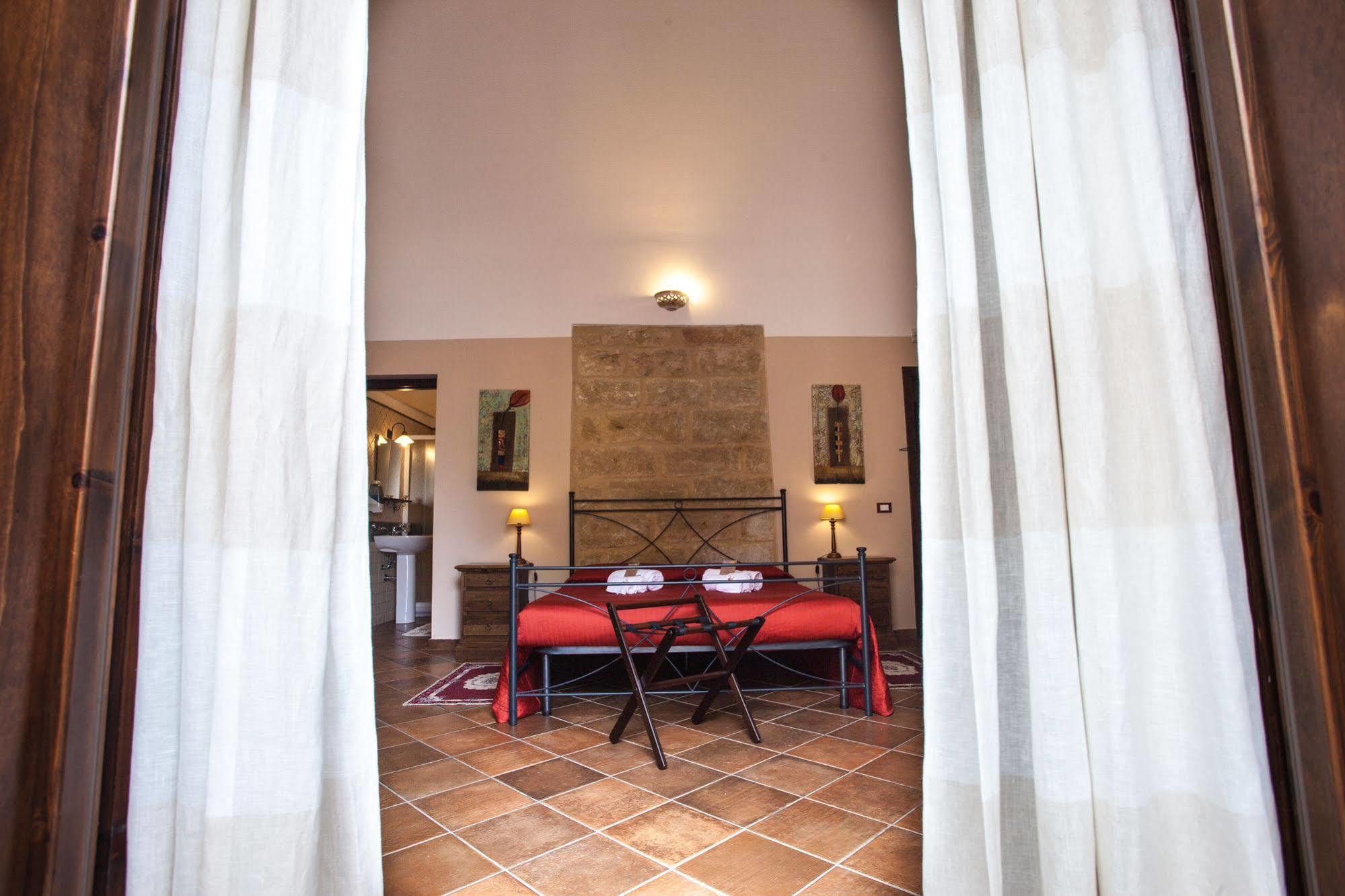 B&B Cinisi Vacanze Экстерьер фото